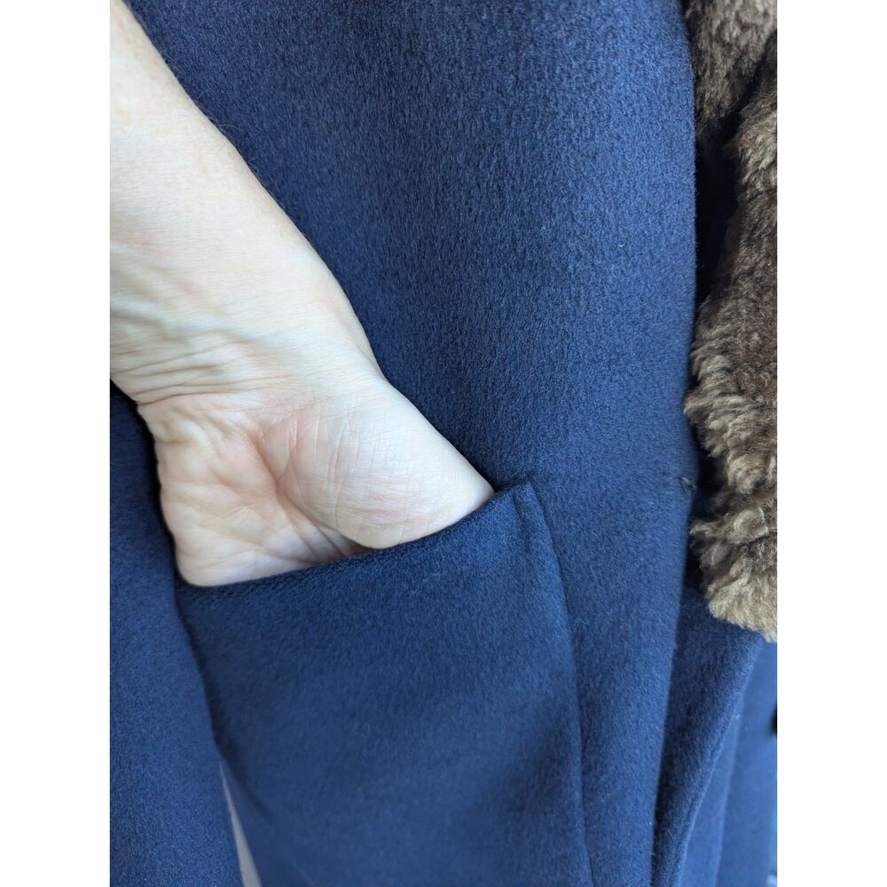 💜Perry Ellis 1980s Navy Wool Maxi Coat Faux Fur Collar - Picture 8 of 15